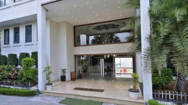 Om Sanctuary Resort By Pinks Hospitality Rupāwati Exteriér fotografie